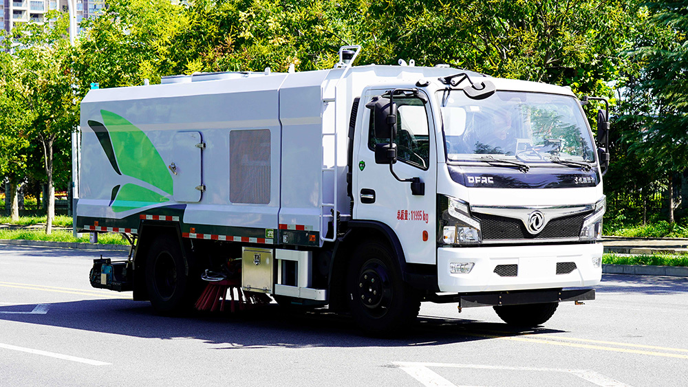 东风福瑞卡道路污染清除车