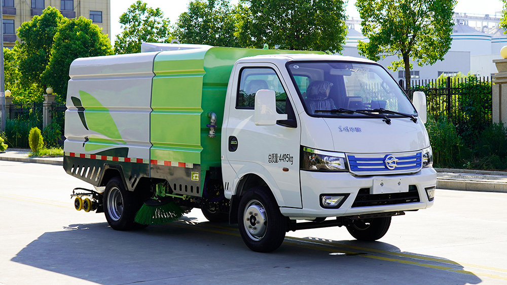 东风华神纯电动洗扫车