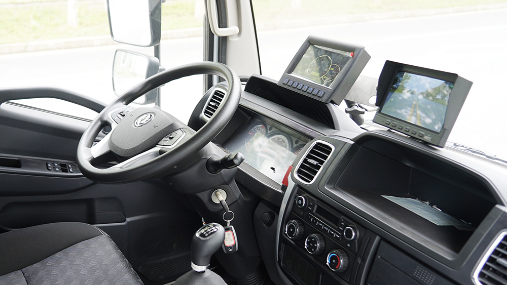 东风小多利卡深度保洁车