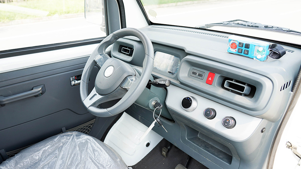 小神童密闭式桶装垃圾车