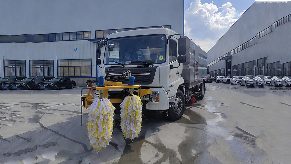 高速护栏清洗机