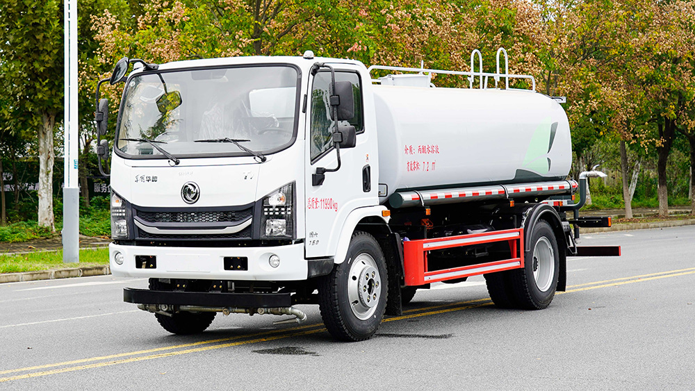 东风华神12吨绿化喷洒车