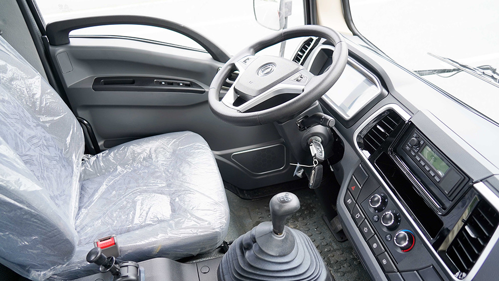 东风华神12吨绿化喷洒车