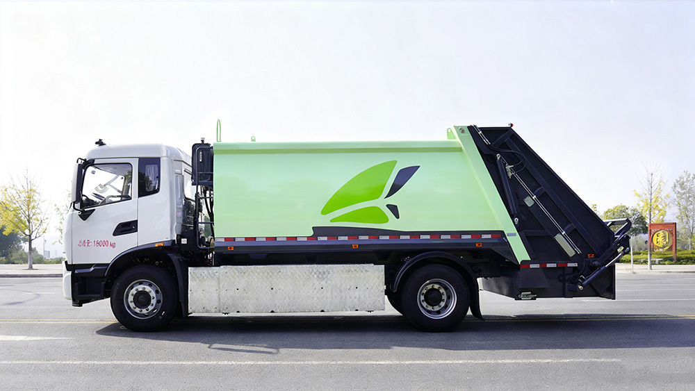 东风天锦垃圾压缩车