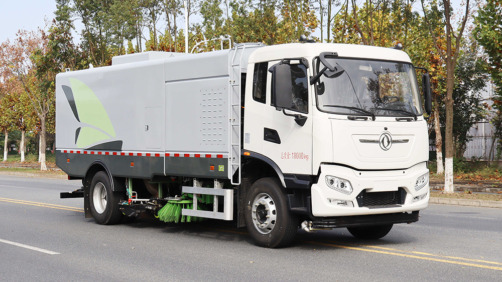 东风天锦纯电动洗扫车