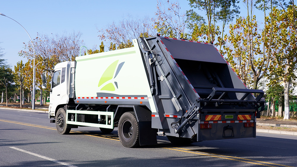 东风天锦压缩垃圾车
