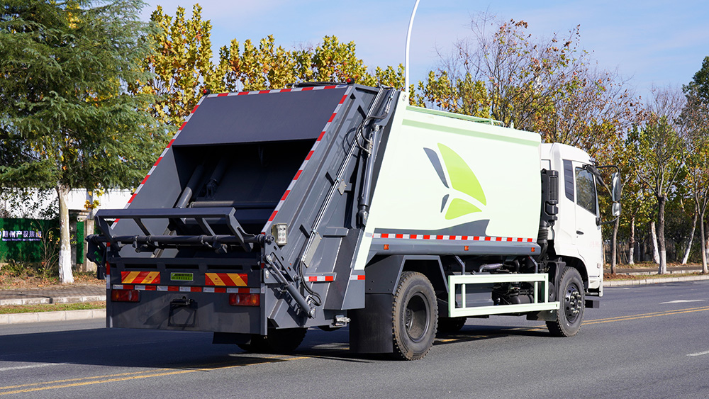 东风天锦压缩垃圾车