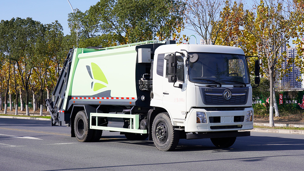 东风天锦压缩垃圾车