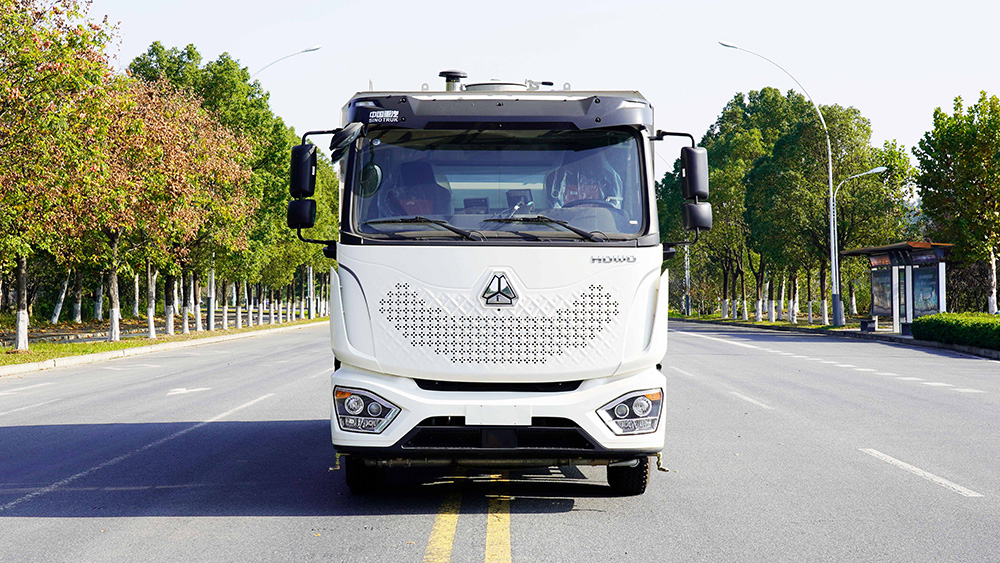 重汽豪沃道路污染清除车