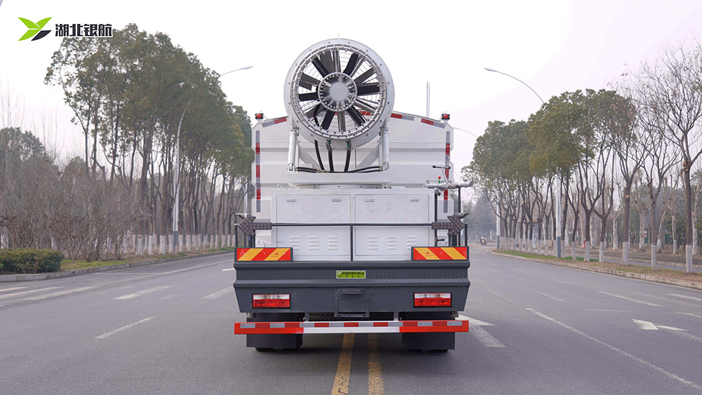 东风多利卡抑尘车